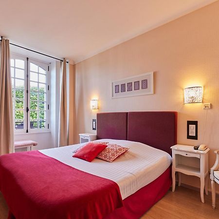 Hotel Les Deux Magots La Roche-Bernard Eksteriør billede